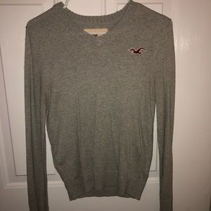 Gray Hollister sweater V-neck